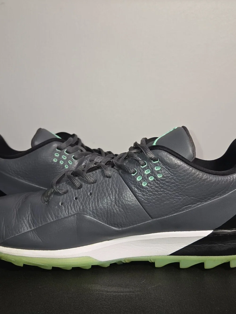 Jordan ADG 3 Low Top Golf Sneakers Lace-Up Dark Grey Green Glow CW7242-002 Sz 14